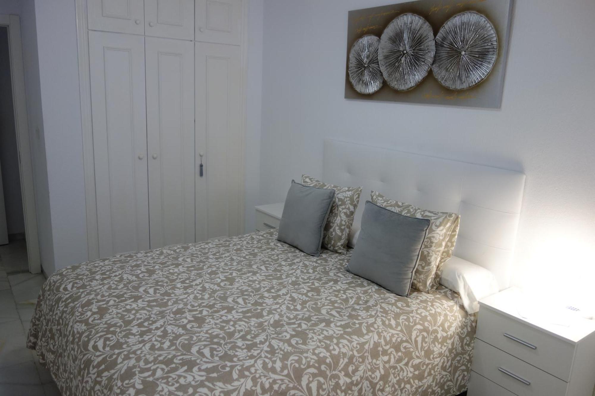Apartamento Playa Velilla Park II อัลมูเญการ์ ภายนอก รูปภาพ